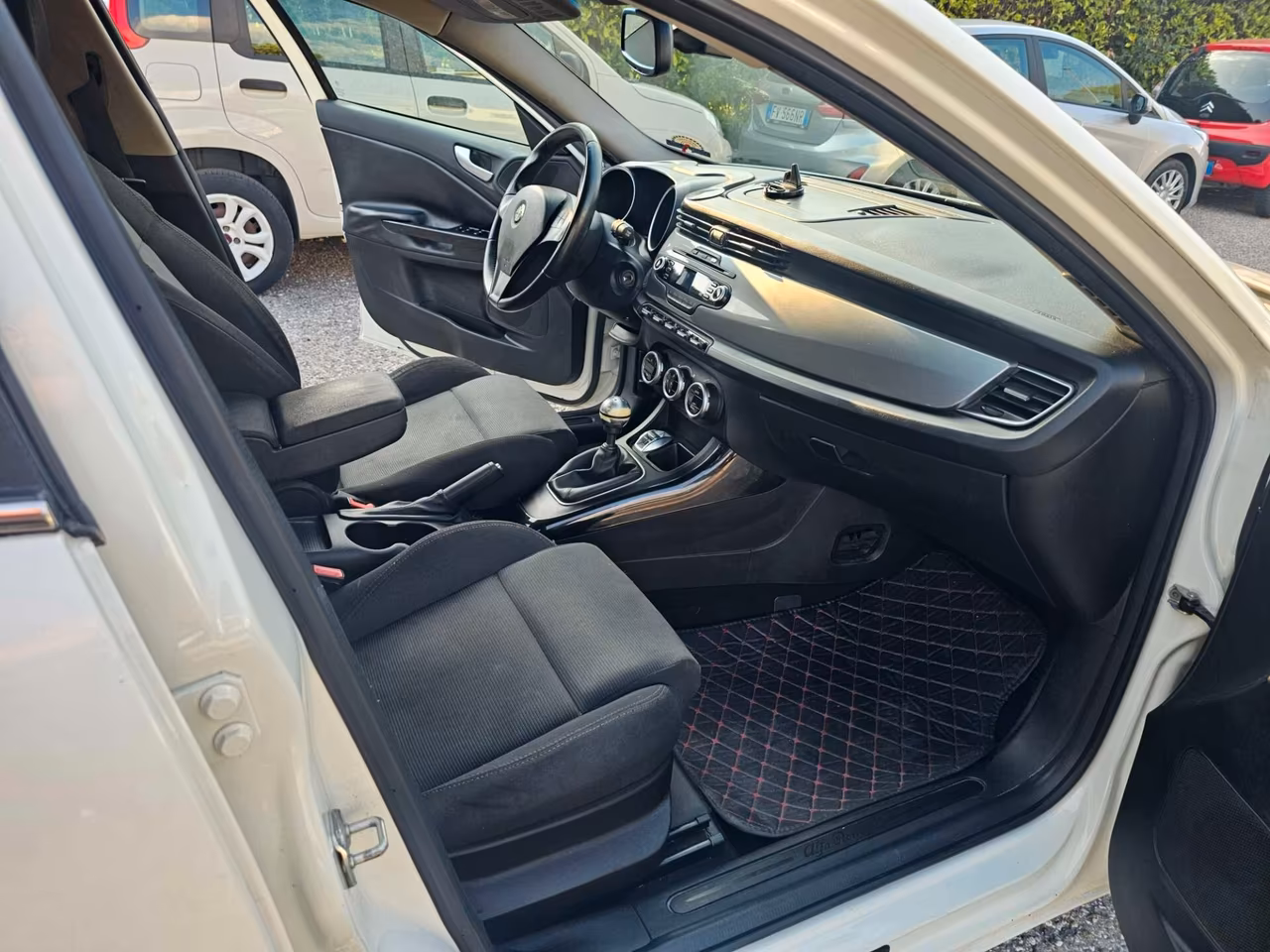 Alfa Romeo Giulietta 1.6 JTDm-2 105 CV Exclusive