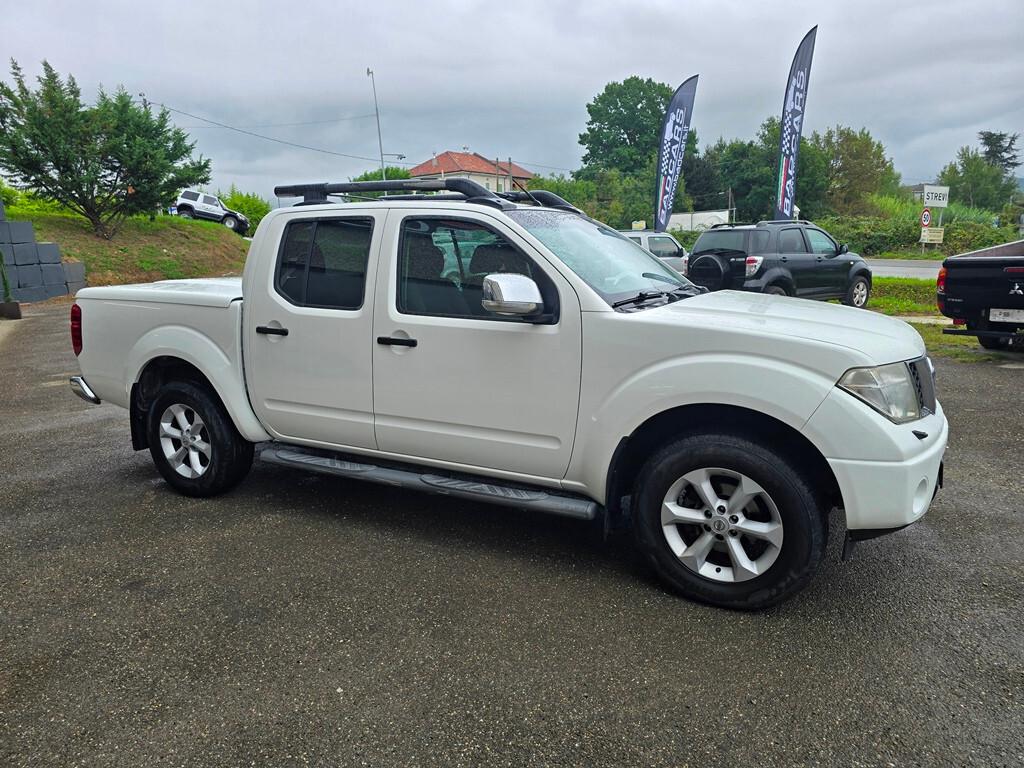 Nissan Navara 2.5 dCi 171 CV "LE"