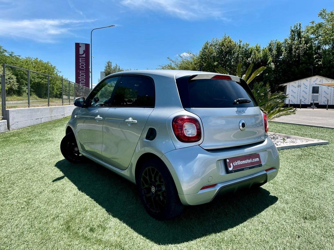 Smart ForFour 90 0.9 Turbo twinamic Brabus Style