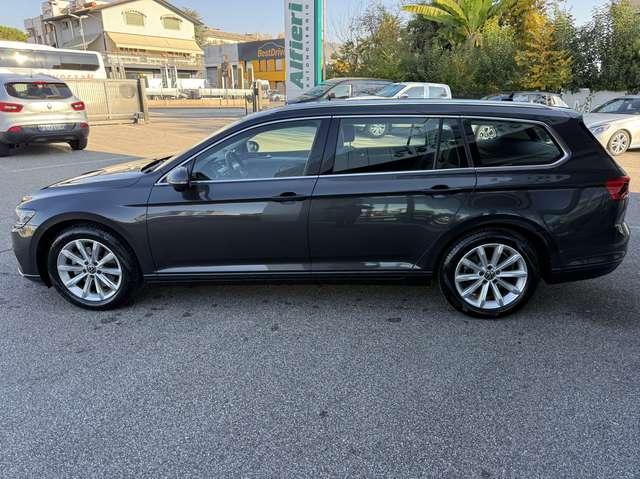 Volkswagen Passat Variant 2019 Variant 2.0 tdi Executive 150cv dsg IVA