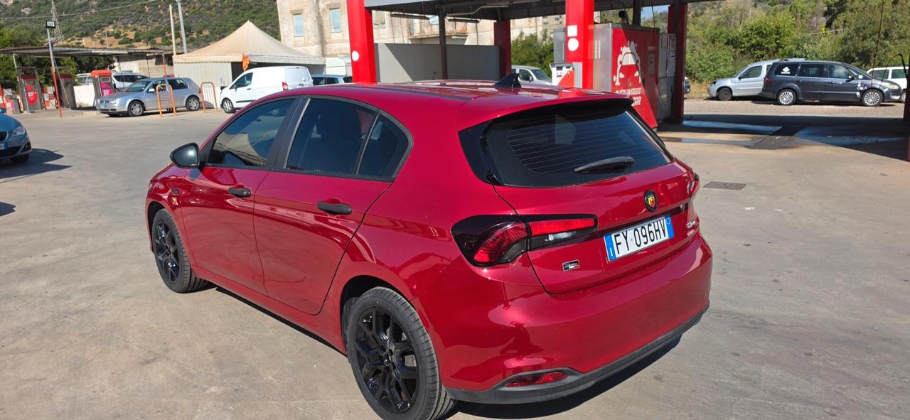 Fiat Tipo 1.3 Mjt S&S 5 porte Sport