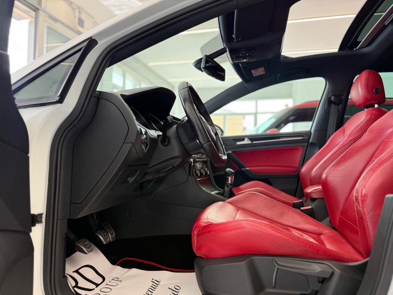 Volkswagen Golf GTD 2.0 TDI 184cv Tetto apribile Parcheggio automatico