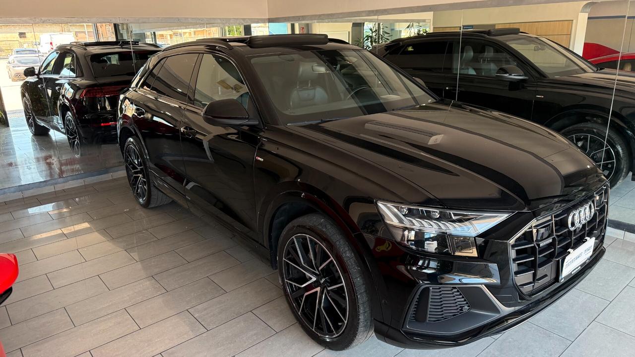 Audi Q8 45 TDI SLINE NO SUPERBOLLO TETTO