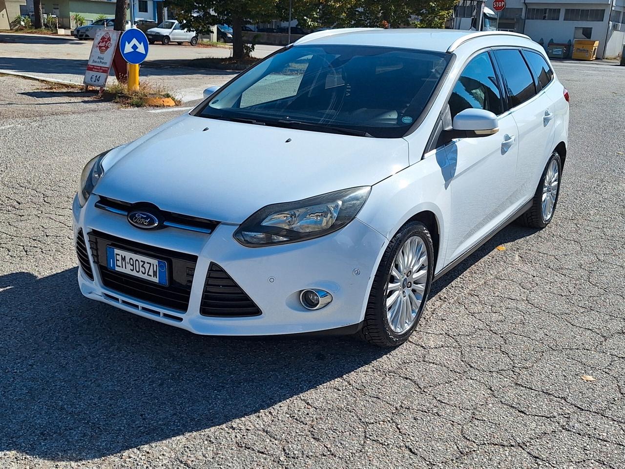 Ford Focus 1.6 TDCi 95 CV SW Titanium NEOPATENTATI 6MARCE 165.0000KM