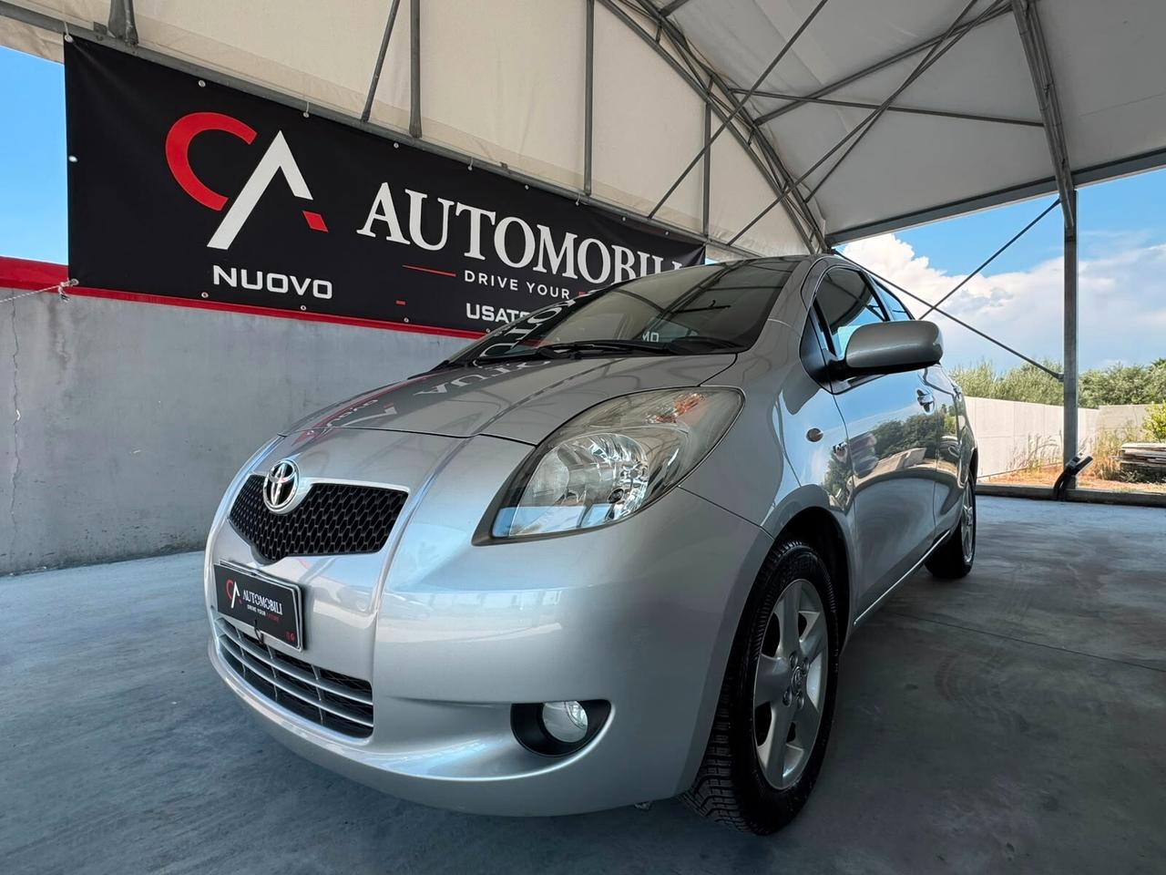 Toyota Yaris 1.4 D-4D 5 porte Sol