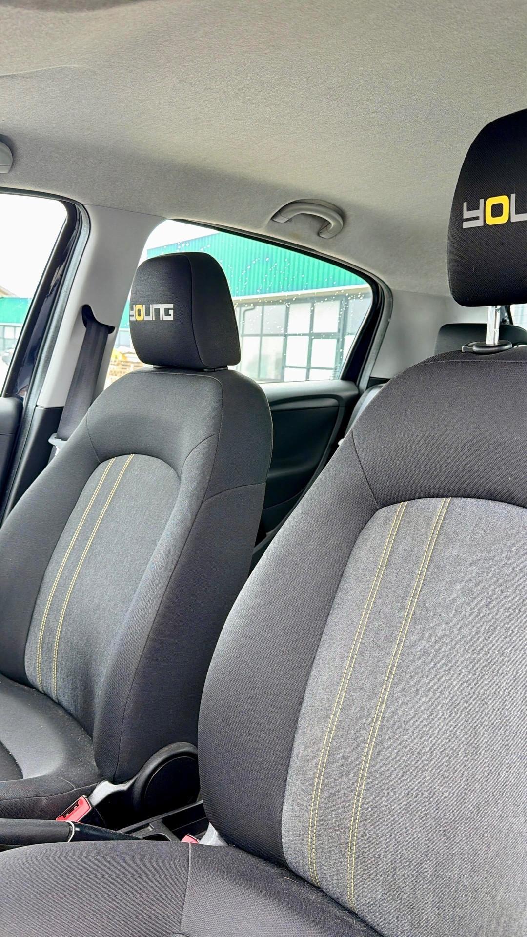 Fiat Punto 1.4 8V 5 porte Easypower Lounge