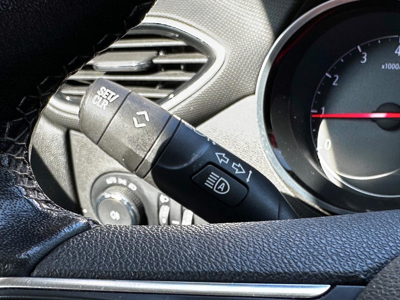 Opel Crossland 83cv Elegance CarPlay PREZZO VERO!