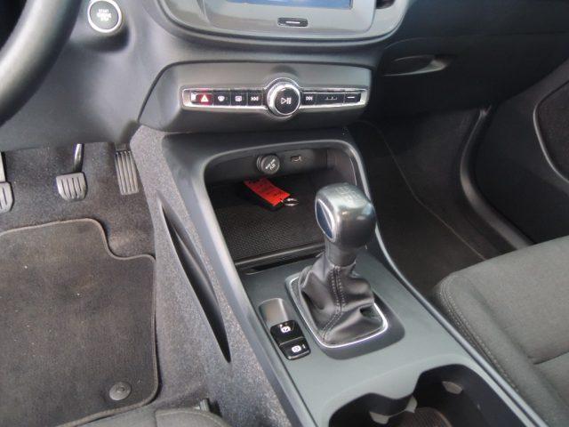 VOLVO XC40 T2 Momentum