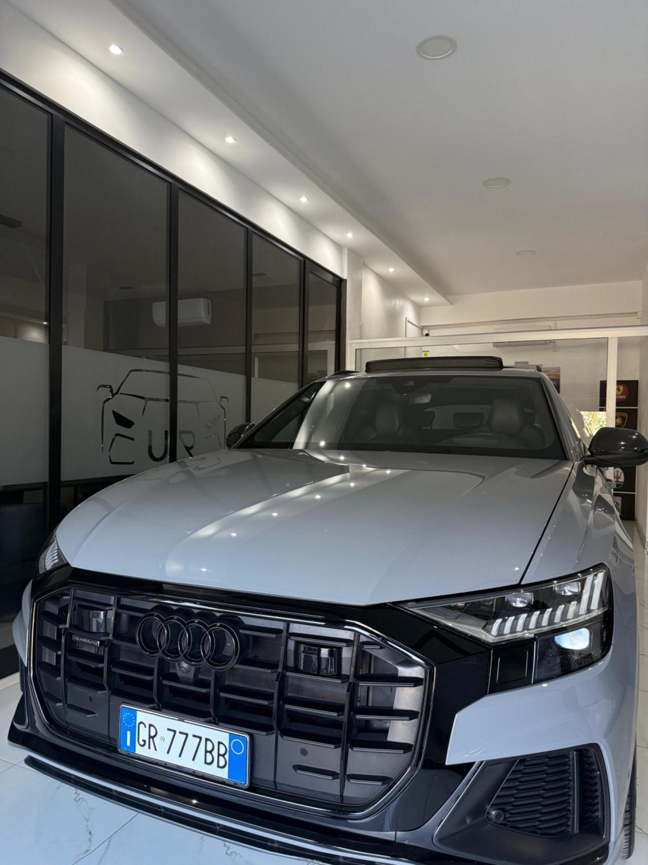 Audi Q8 50 TDI 286 CV quattro tiptronic Sport