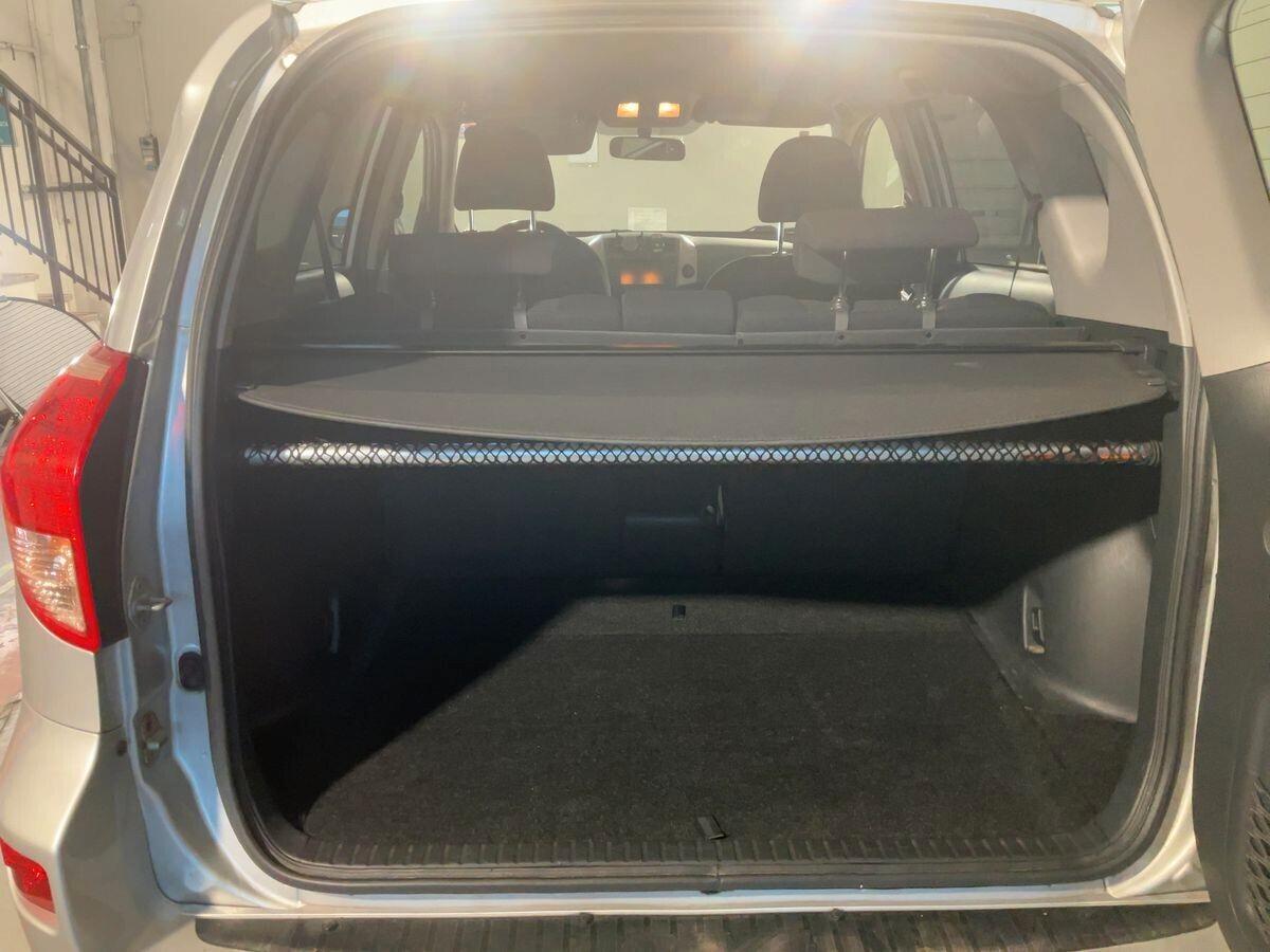 Toyota RAV 4 RAV4 2.0