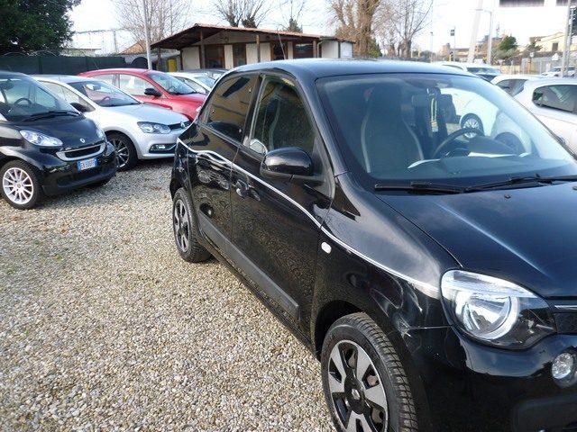 RENAULT Twingo SCe Lovely