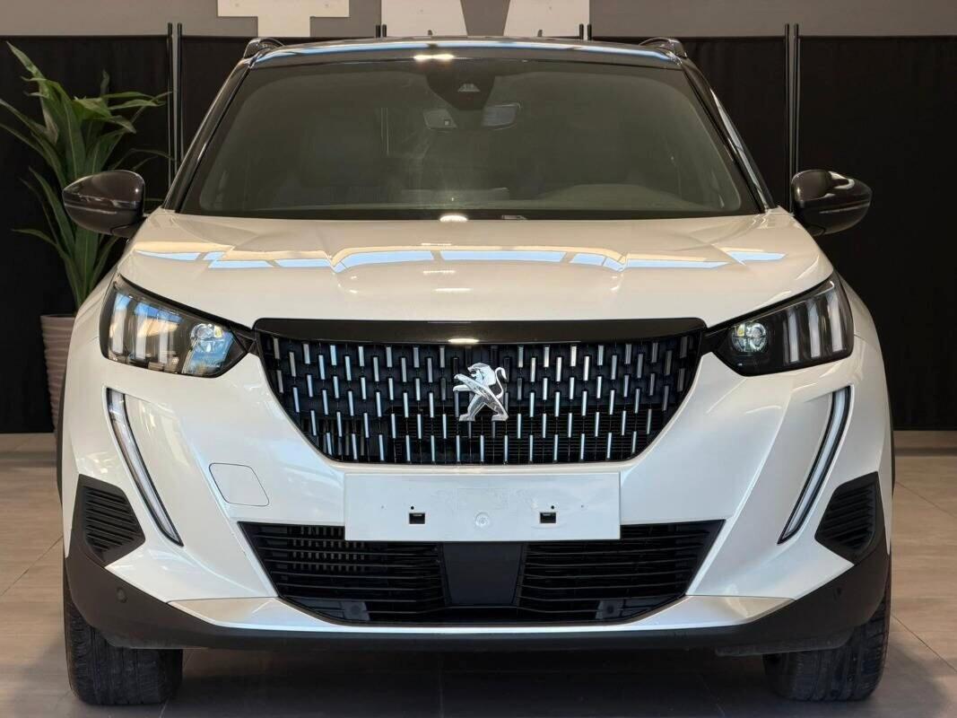 Peugeot 2008 BlueHDi 130 S&S EAT8 GT