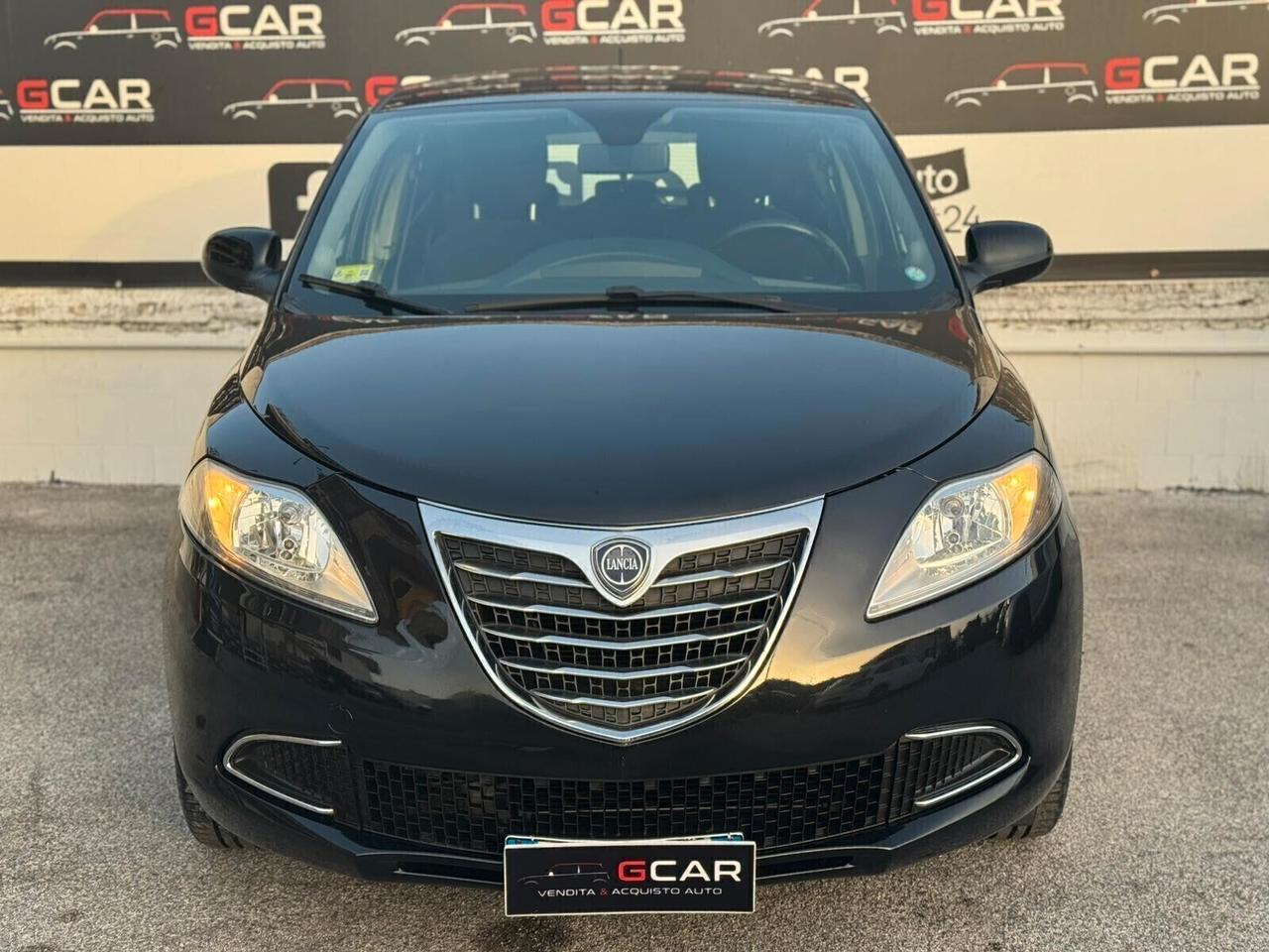 Lancia Ypsilon 1.2 69 CV 5 porte S&S Gold