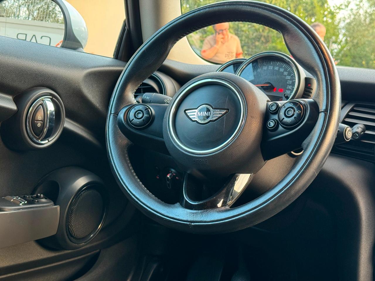 Mini 1.5 Cooper D 116 cv