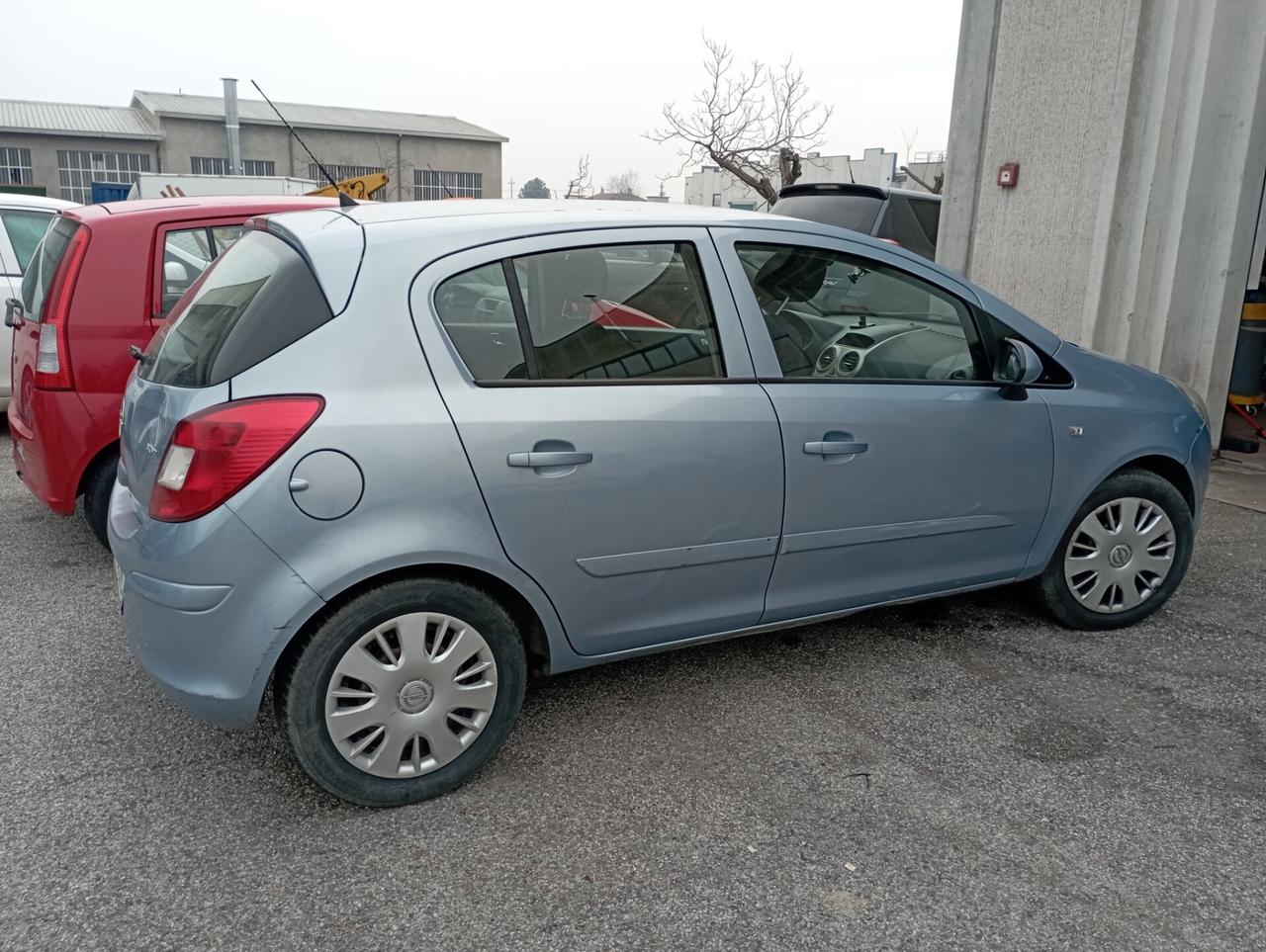 Opel Corsa 1.3 CDTI 90CV 5 porte NEOPATENTATI OK