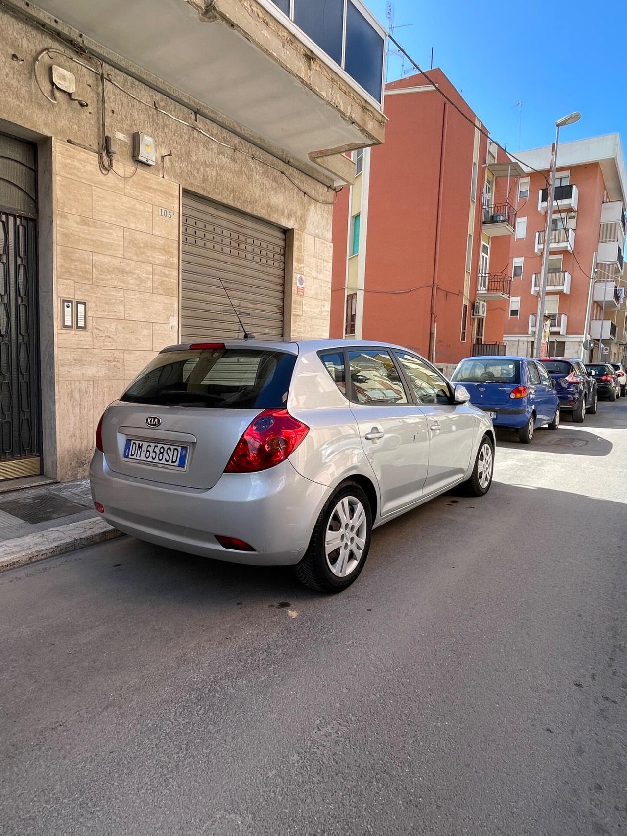 Kia Ceed cee'd 1.6 CRDi VGT 115CV 5p. EX