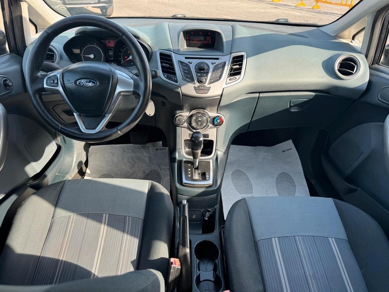 Ford Fiesta 1.4 BENZ 97CV AUTOMATICA 5P 2010