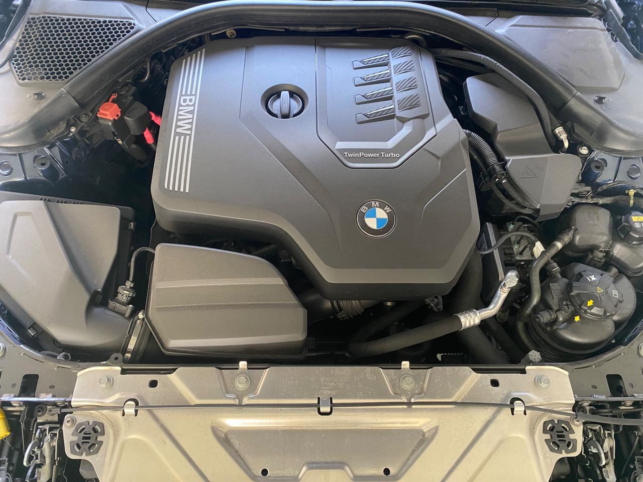 Bmw 330 330i xDrive Luxury