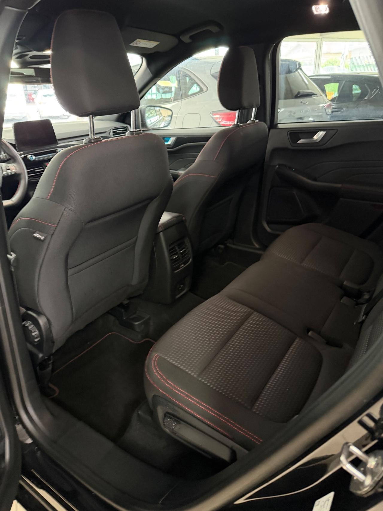 Ford Kuga 1.5 EcoBlue 120 CV 2WD ST-Line