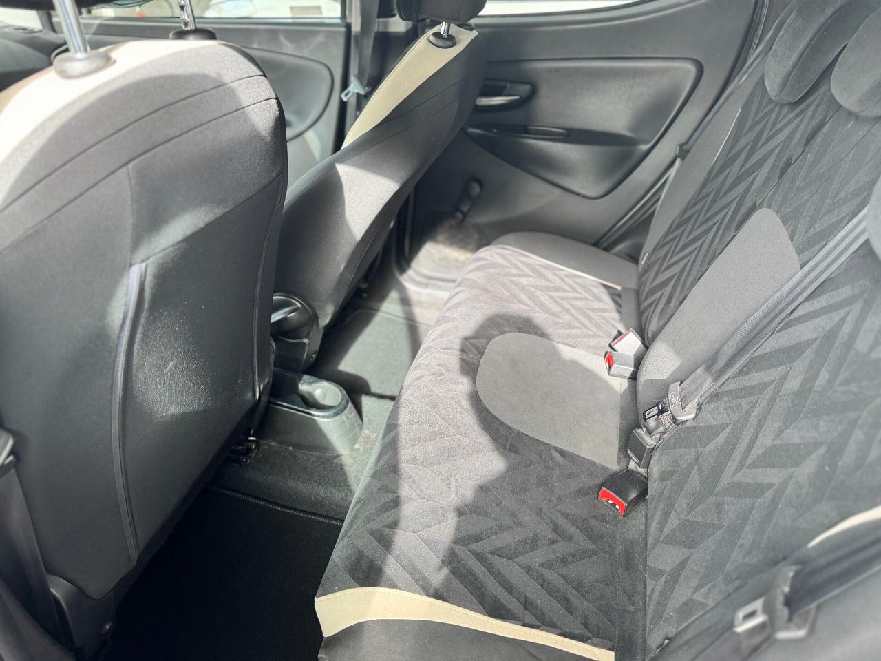 Lancia Ypsilon 1.2 69 CV 5 porte GPL Ecochic Gold