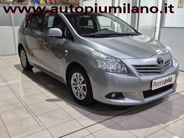 TOYOTA Verso 2.0 D Active 7 posti
