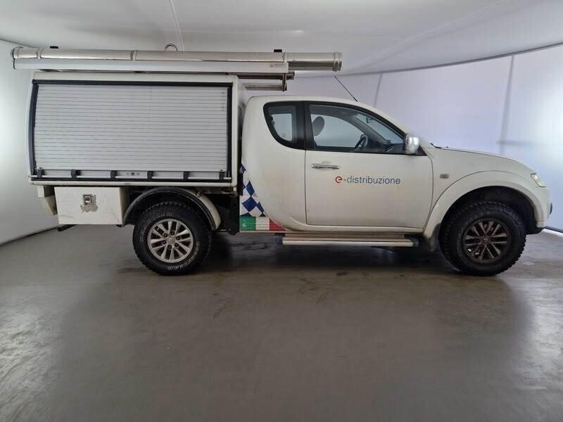 Mitsubishi L200 2.5 DI-D 178 CV Cab Intense Plus