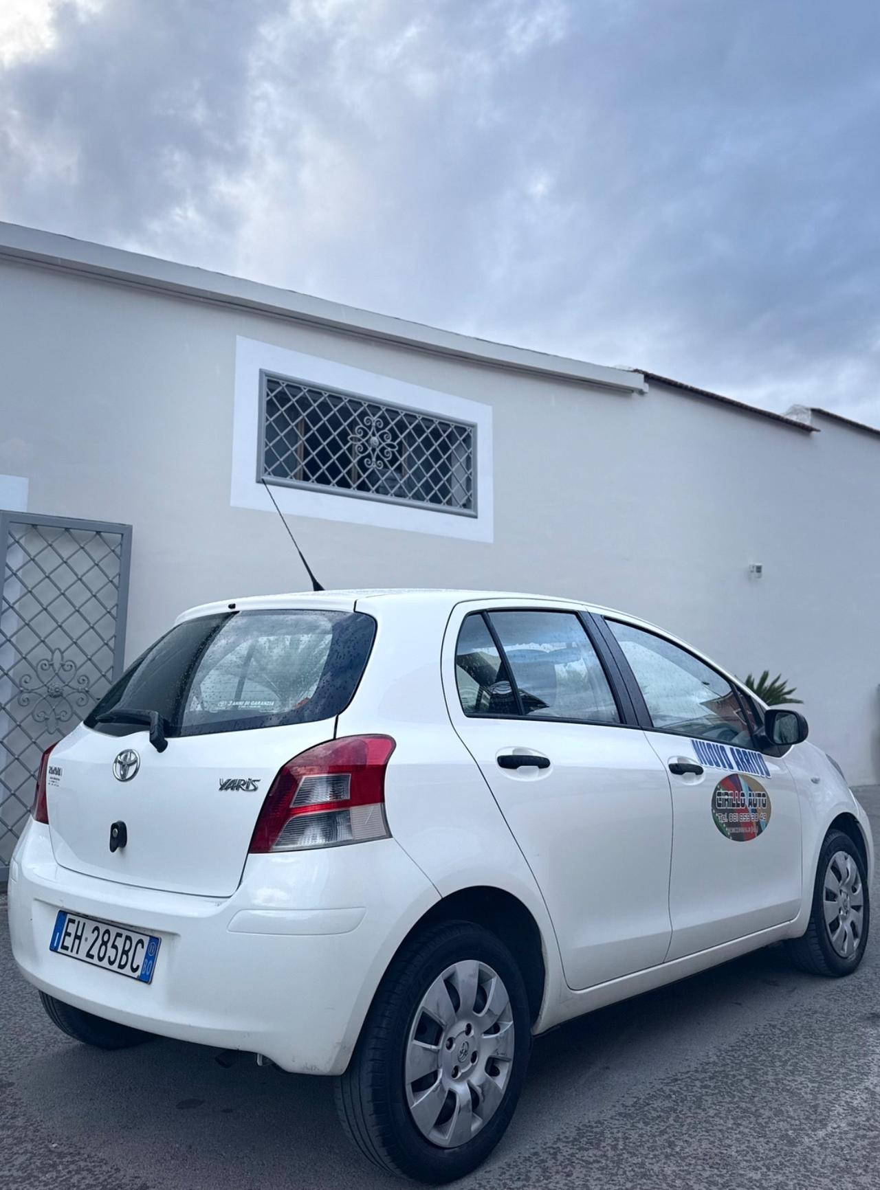 Toyota Yaris 1.0 Benzina 70 Cv
