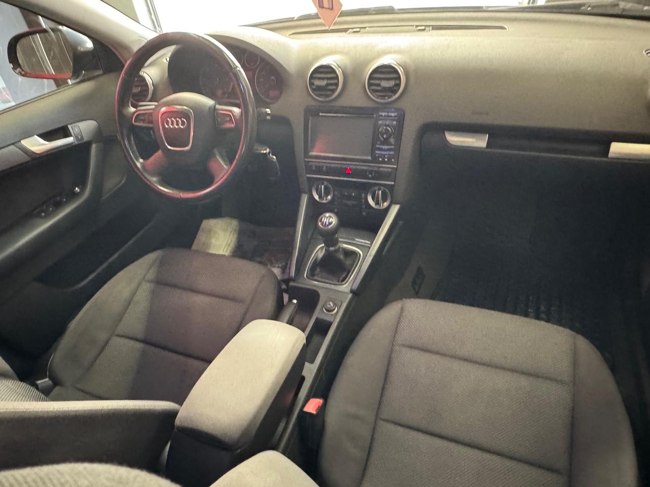 Audi A3 SPB 1.6 TDI 105 CV CR Ambition