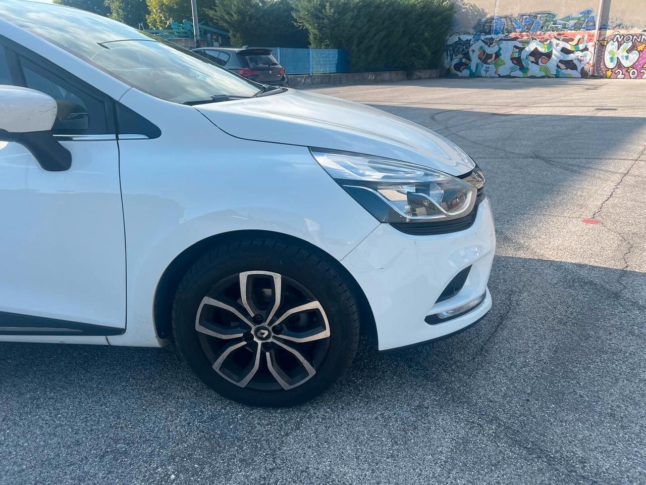 Renault Clio dCi 8V 90CV Start&Stop 5 porte Energy exite