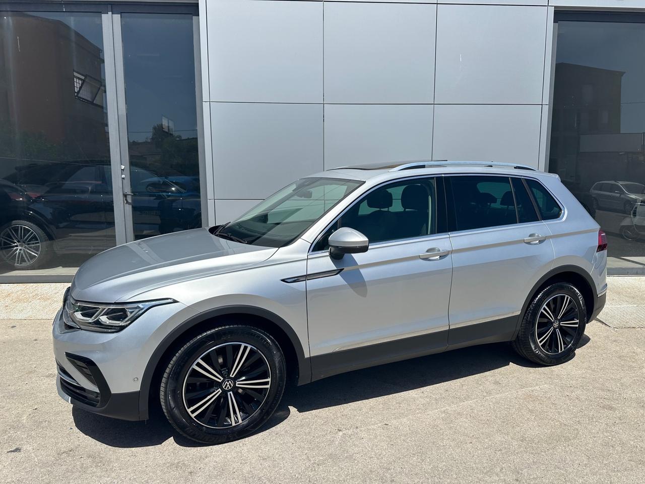 Volkswagen Tiguan tdi Elegance possibilità noleggio no scoring
