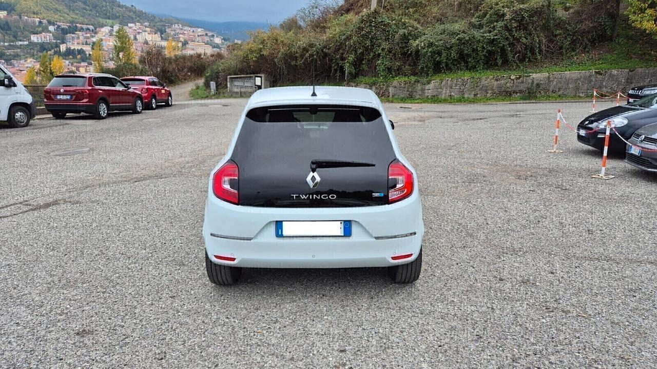 Renault Twingo Electric Intens-2021-KM18500-Full-Promo