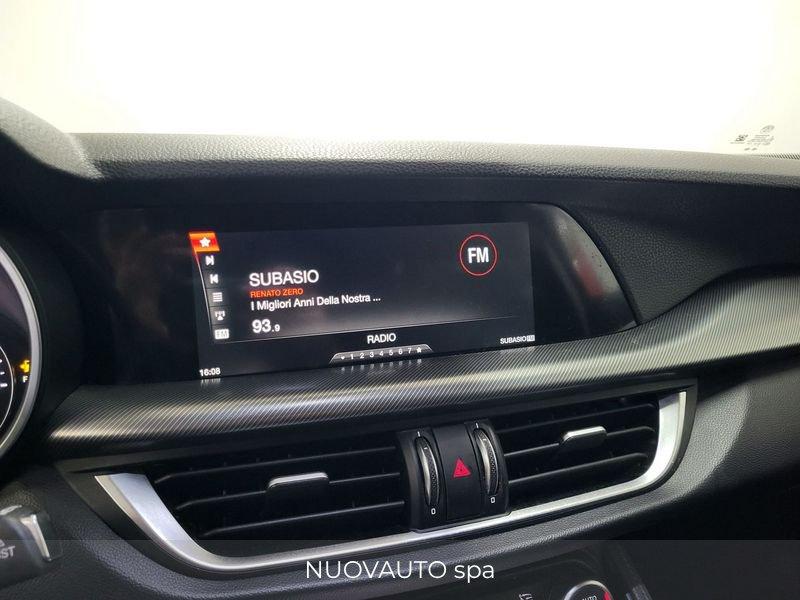 Alfa Romeo Stelvio 2.2 Turbo Diesel 210CV AT8 Q4 Executive
