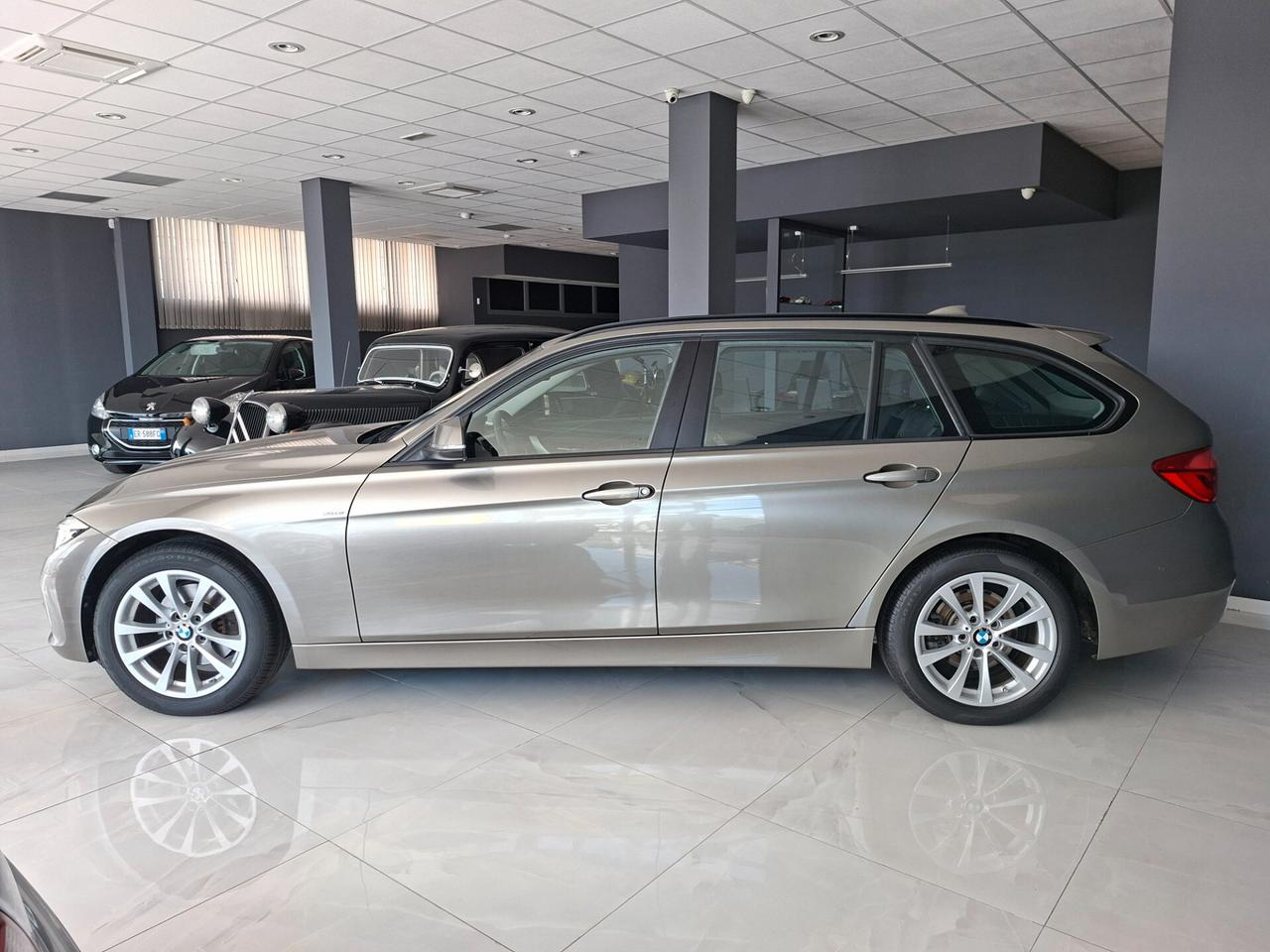 Bmw 320d xDrive SW 2017 pochi km
