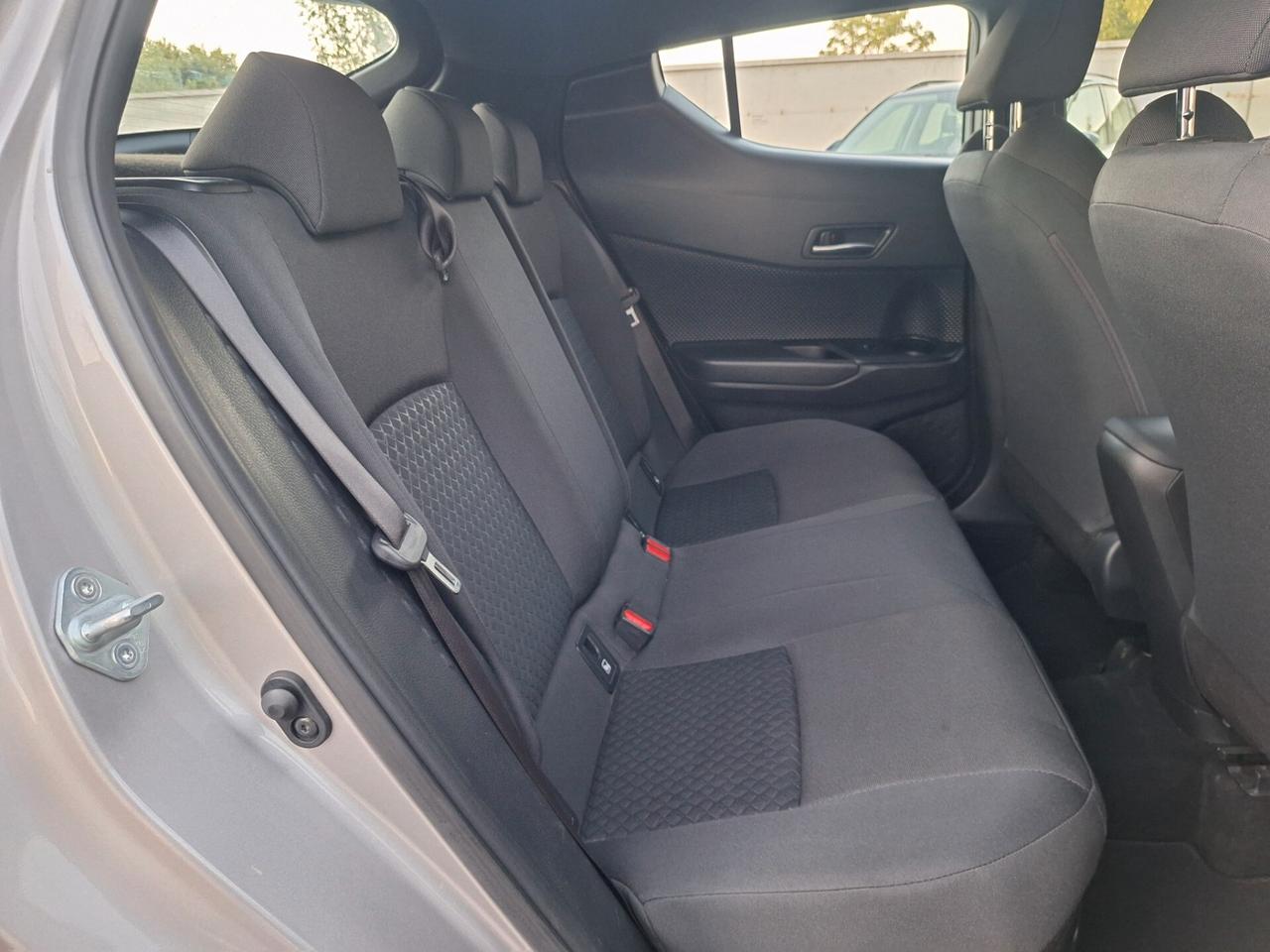 Toyota C-HR 1.8 Hybrid E-CVT Business NAV+RETROCAM 2020