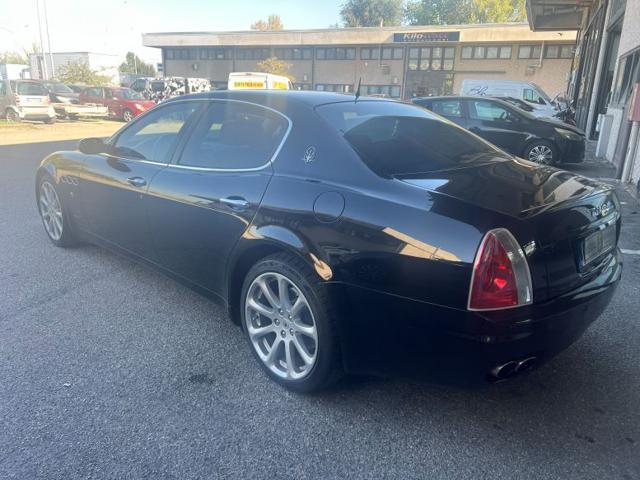 MASERATI Quattroporte 4.2 V8