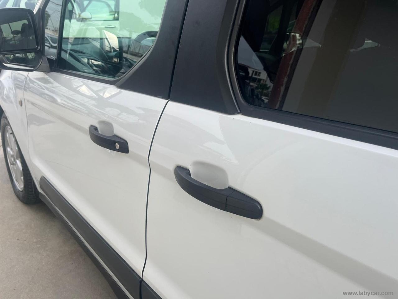 FORD Tourneo Connect 1.5 TDCi 120 CV Tit. 5P.TI AUTOVETTURA