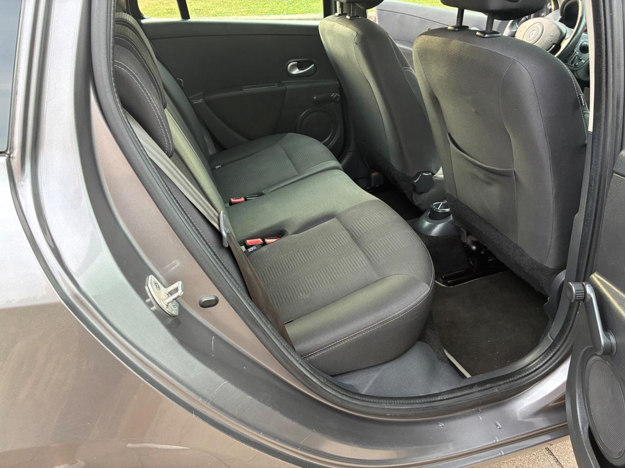 Renault Clio 1.2 16V TCE 100CV SporTour Luxe