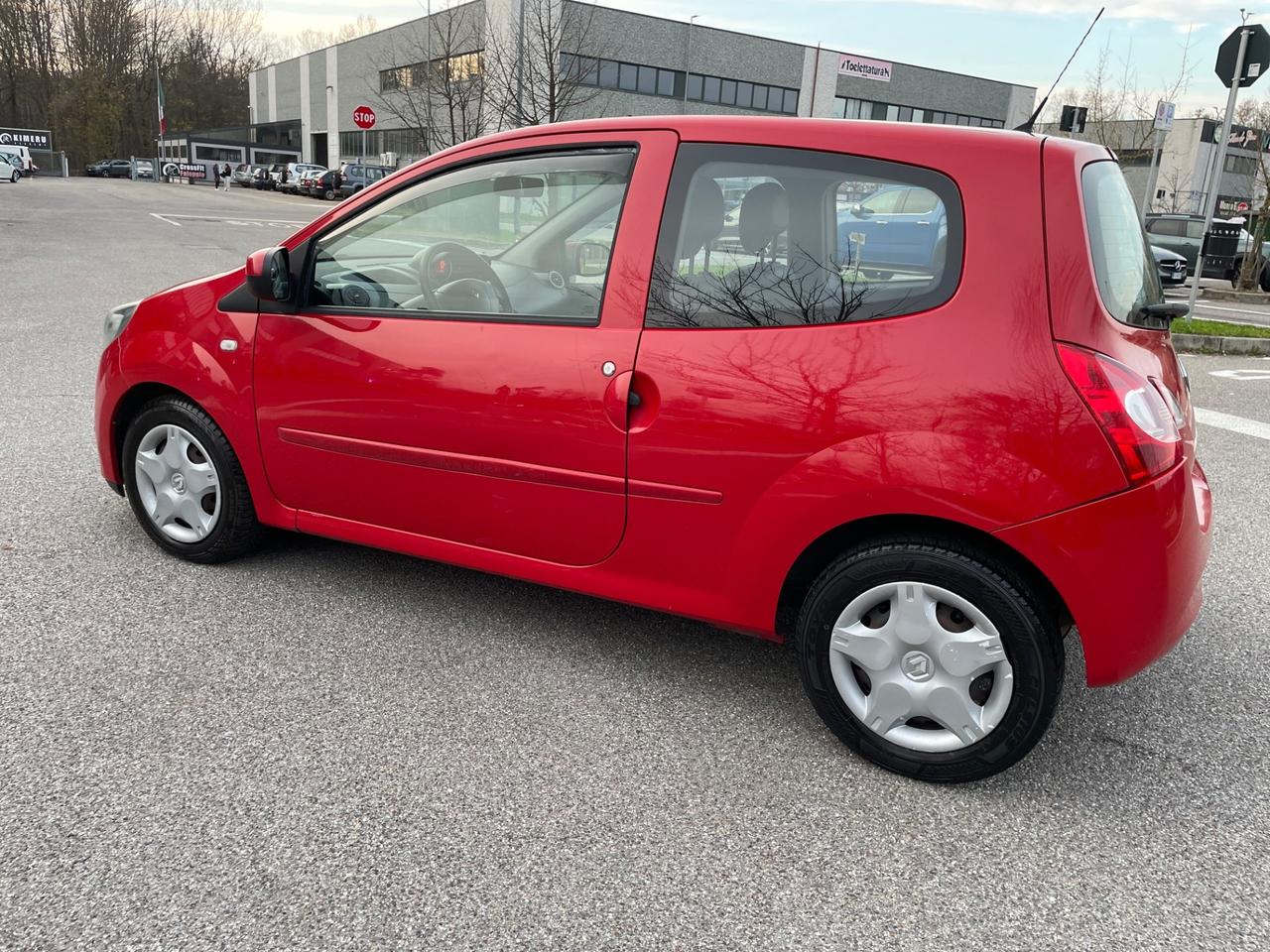 Renault Twingo 1.2 16V Live* Neo patentati *