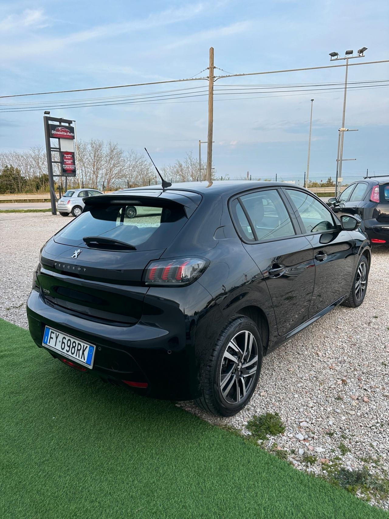 Peugeot 208 BlueHDi 100 S&S 5 porte Allure