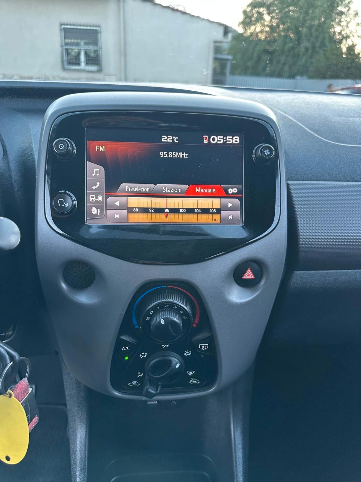 Peugeot 108 VTi 72 5 porte GT Line-09/2018