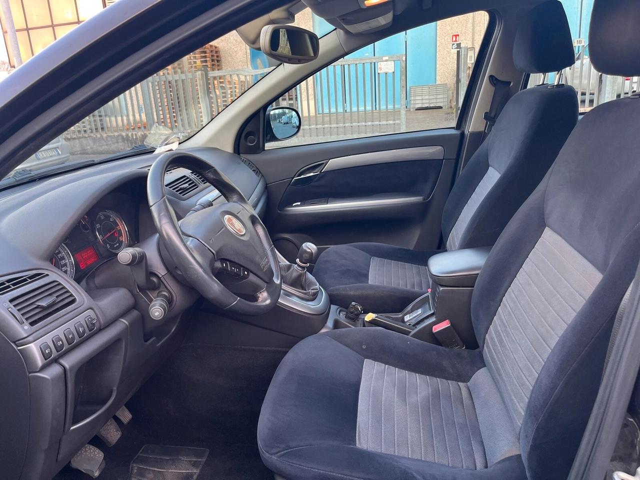Fiat Croma 1.9 Multijet 16V Must