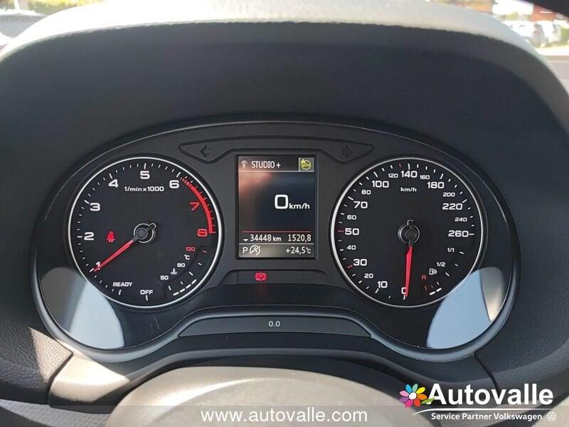 Audi Q2 35 TFSI S tronic Business