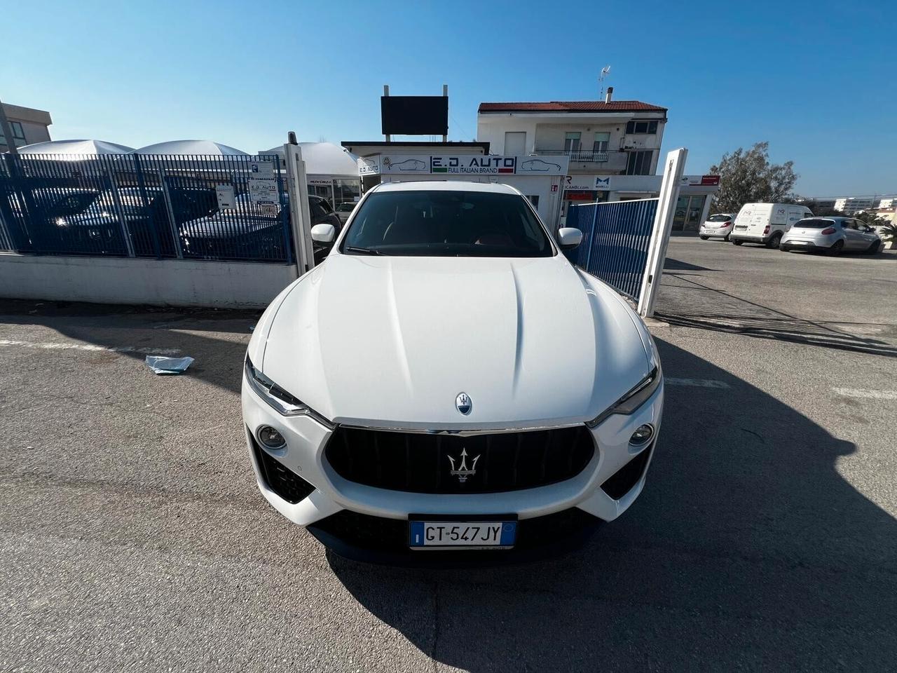 Maserati Levante V6 430 CV AWD Modena Ultima NOLEGGIO/RISCATTO