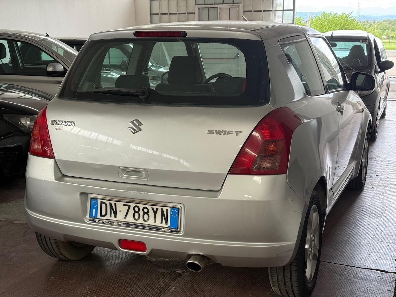 Suzuki Swift 1.3 3p. GL