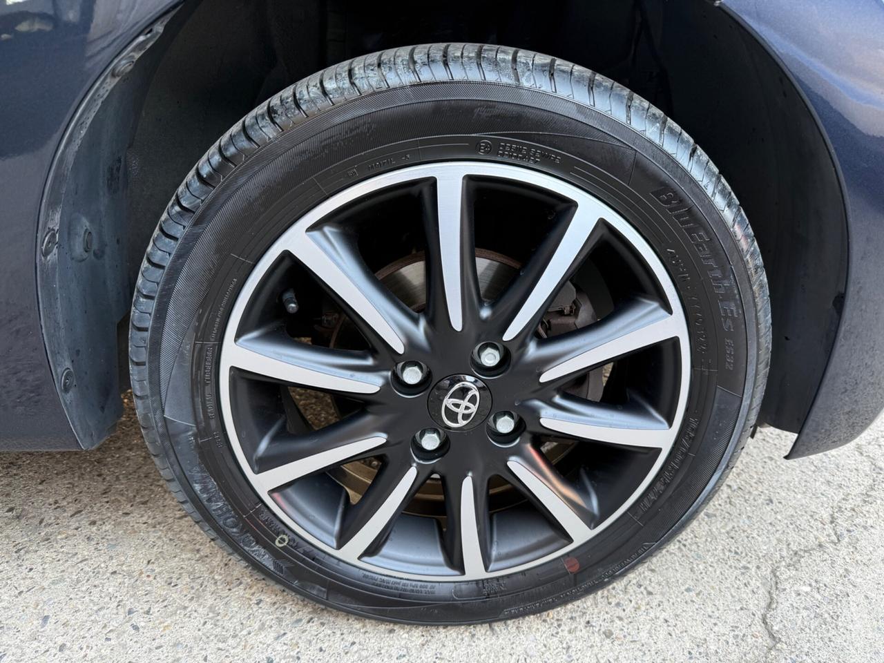 Toyota Aygo 1.0 VVT-i 69 CV 5 porte x-cool