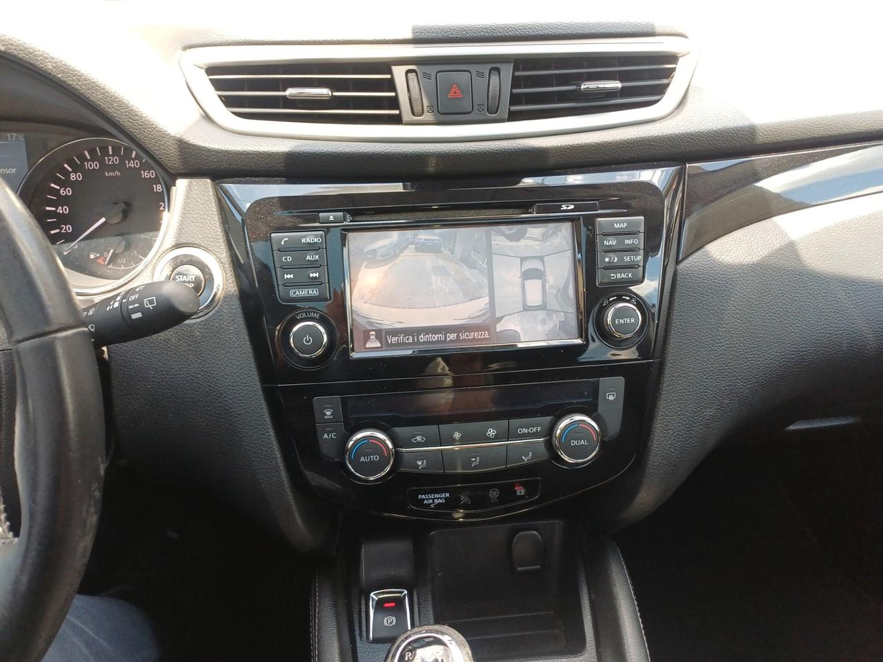 Nissan Qashqai 1.5 dCi Tekna Tetto Panoramico