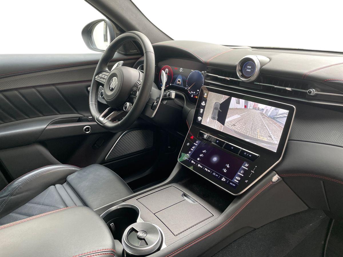 MASERATI Grecale 3.0 V6 Trofeo 530cv auto