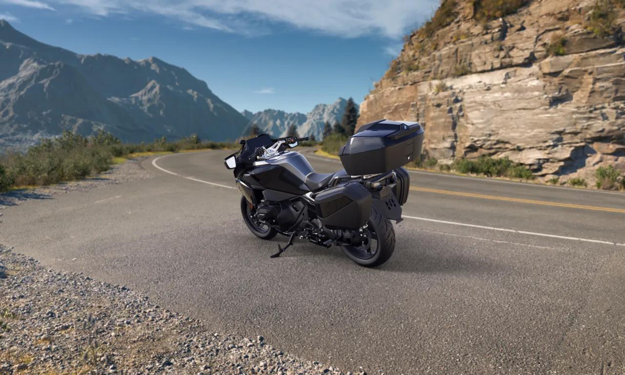 BMW R 1300 RT Triple Black ASA