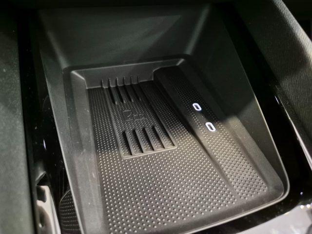 SKODA Octavia Wagon 2.0 TDI EVO SCR DSG Executive N1 Autocarro