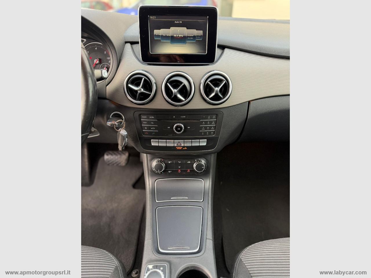 MERCEDES-BENZ B 180 CDI Automatic Premium